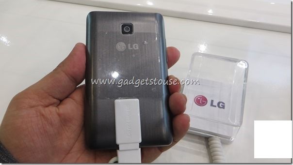 LG Optimus L3 雙核相簿及快速預覽影片 [MWC]